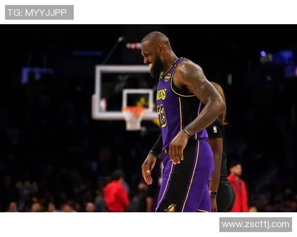 6胜2负,西部第三!供认吧詹姆斯,没有你湖人很快要冲击总冠军了